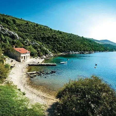 Glavinic, Kremena Διαμέρισμα